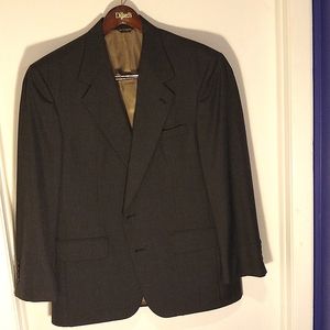Bill Blass 42R Suit